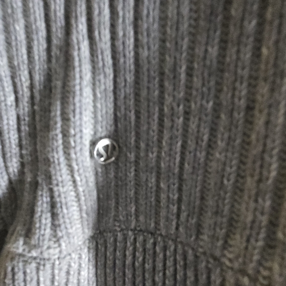 lululemon athletica Gray Ribbed Sweater - Picture 3 of 4